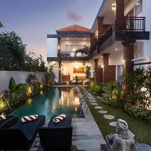 3* Hotel Sujiwa &
